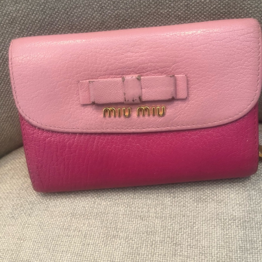 Miu Miu Pink Leather Women's Bag